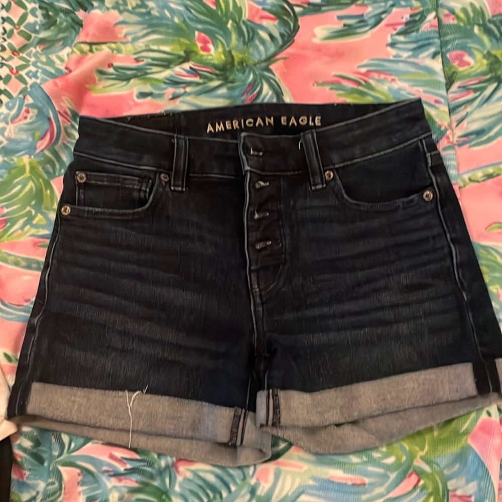 American Eagle 4 button jean shorts, size 2